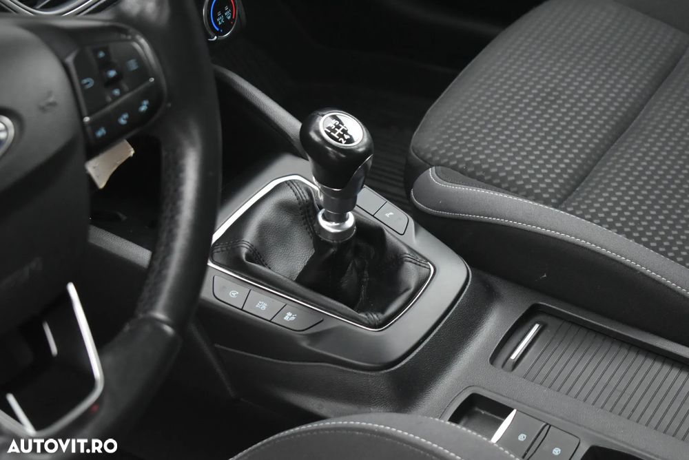 Ford Focus 1.0 EcoBoost Trend - 8