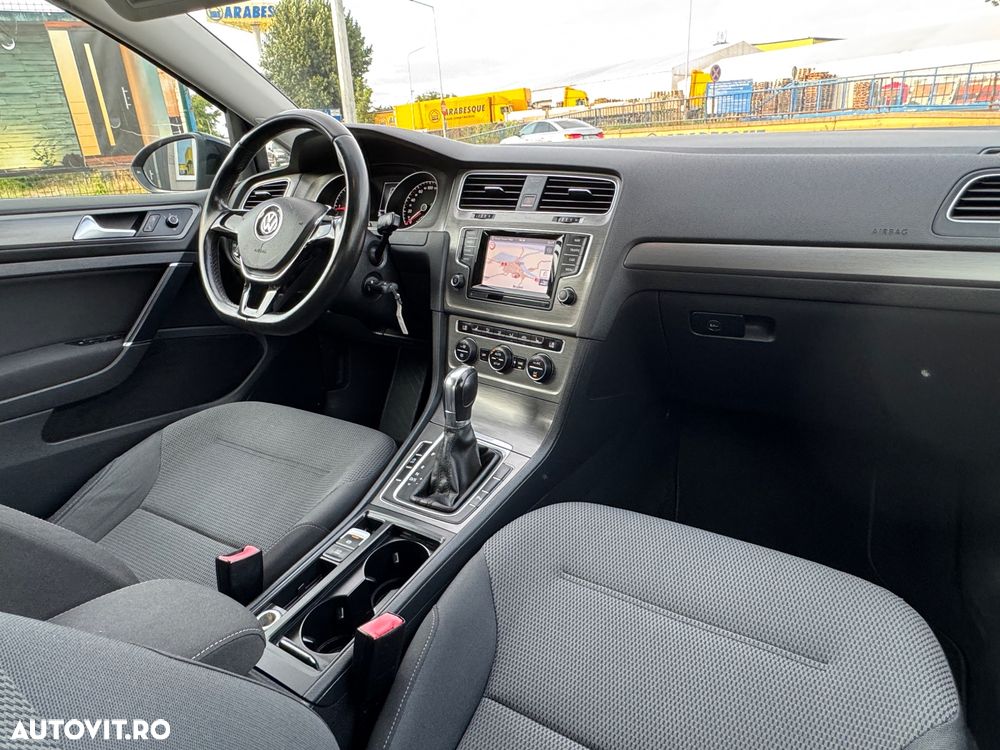 Volkswagen Golf 2.0 BlueTDI DSG Comfortline - 33