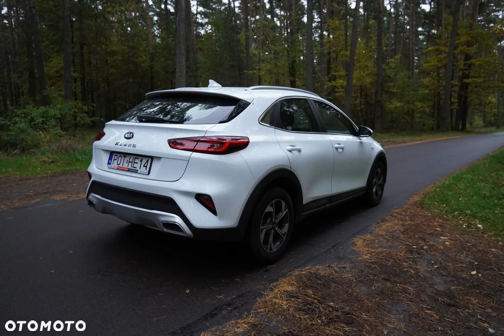 Kia XCeed 1.6 CRDi Eco-Dynamics+(48V Mild-Hybrid) DCT7 VISION - 8