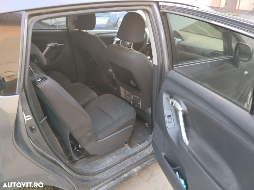 Toyota Verso 2.0 D-4D DPF Luna - 11