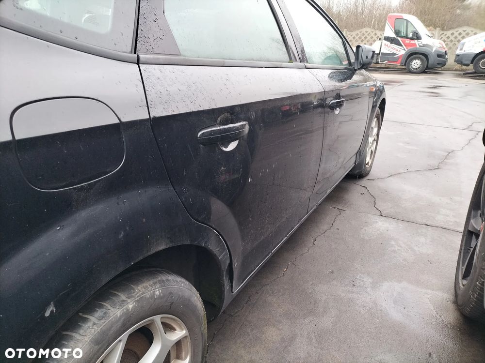 KOMPLETNY PRZÓD FORD MONDEO MK4 HATCHBACK  KOD LAK. BA7 - 8