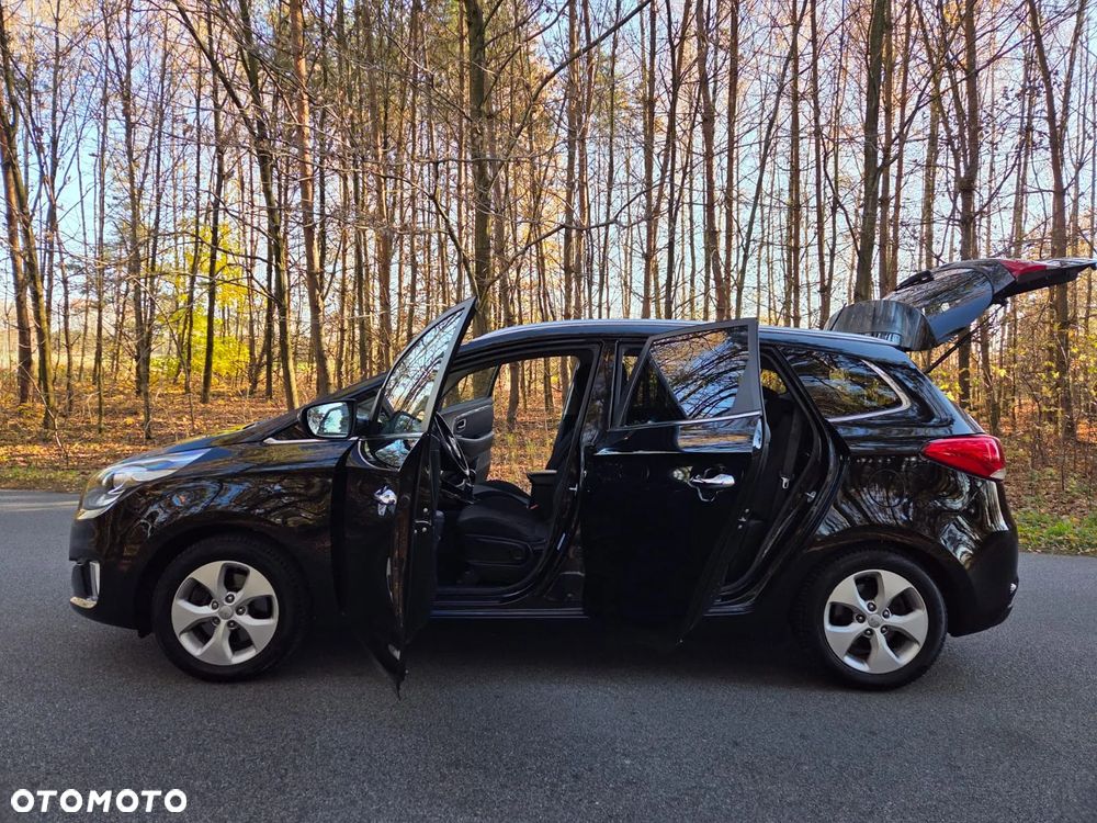 Kia Carens 2.0 GDI Edition 7 - 15