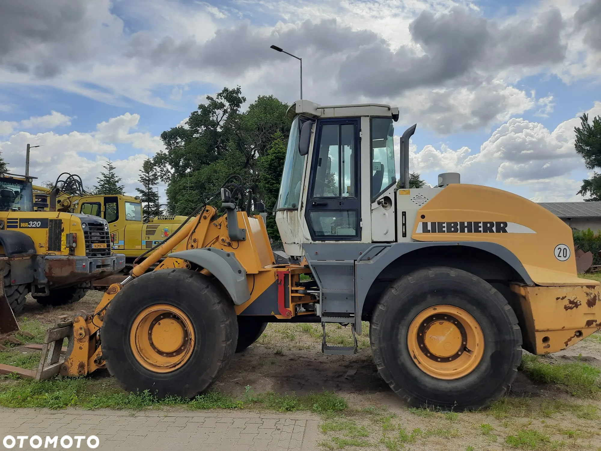 Liebherr 538 (2006r) 550 554 L 542 - 12