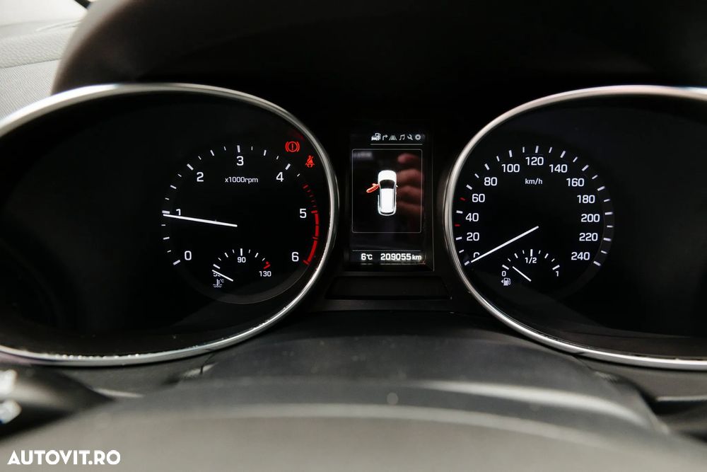 Hyundai Santa Fe - 6