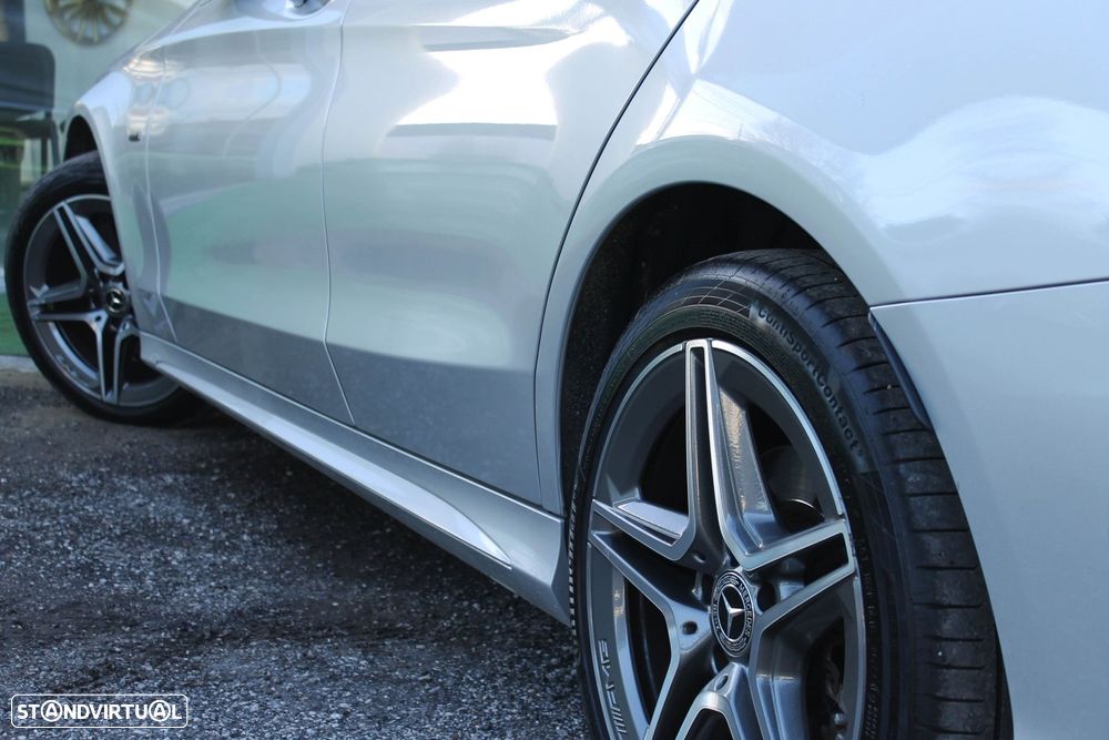 Mercedes-Benz C 300 de AMG Line - 53