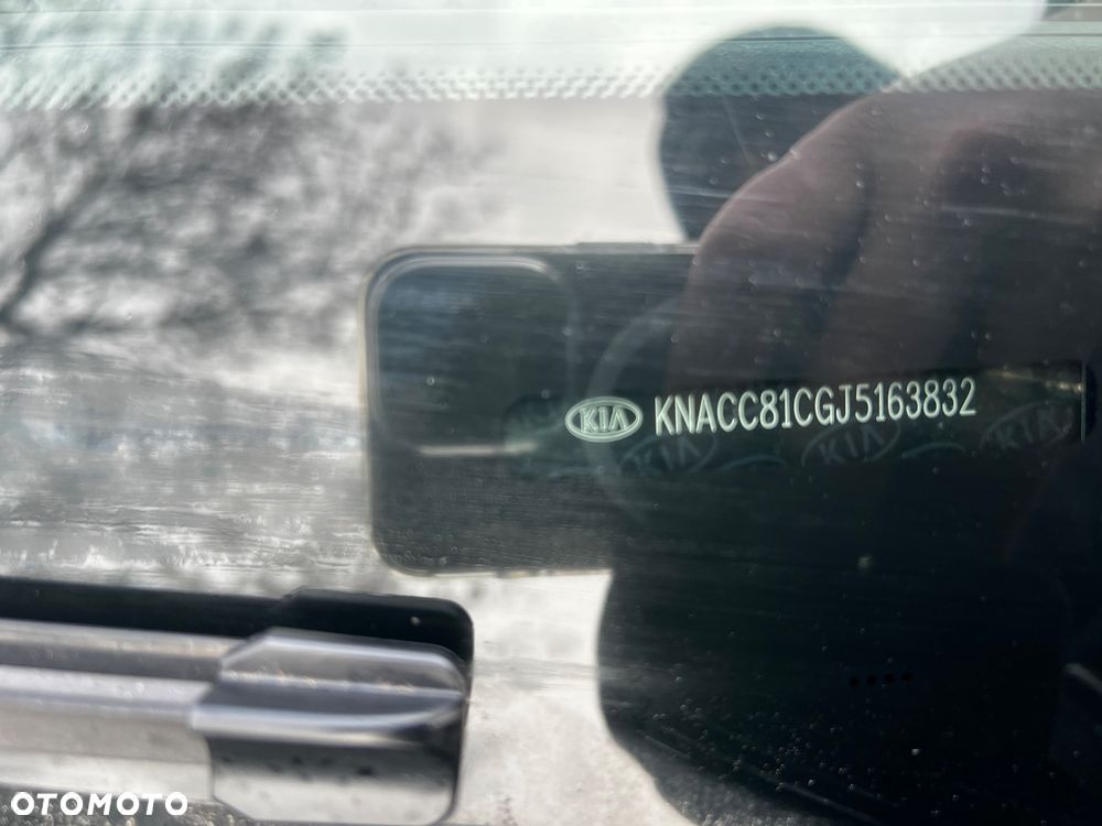 Kia Niro 1.6 GDI Hybrid L - 12