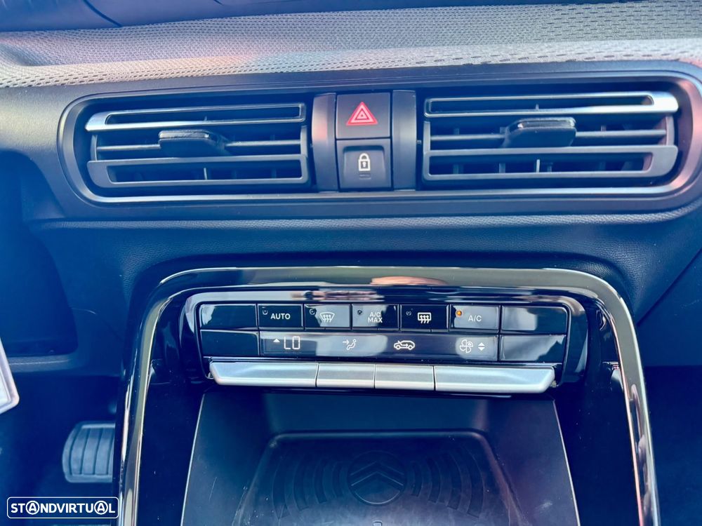 Citroën e-C3 44 kWh Autonomia Conforto Max - 21