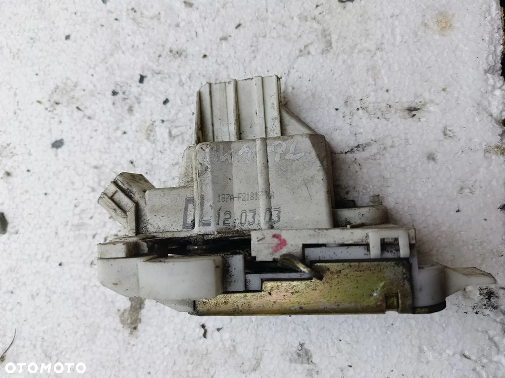 FORD MONDEO MK III ZAMEK DRZWI PRZEDNICH PRAWYCH PRZEDNI PRAWY ZAMEK 1S7A-F21813-KA - 1
