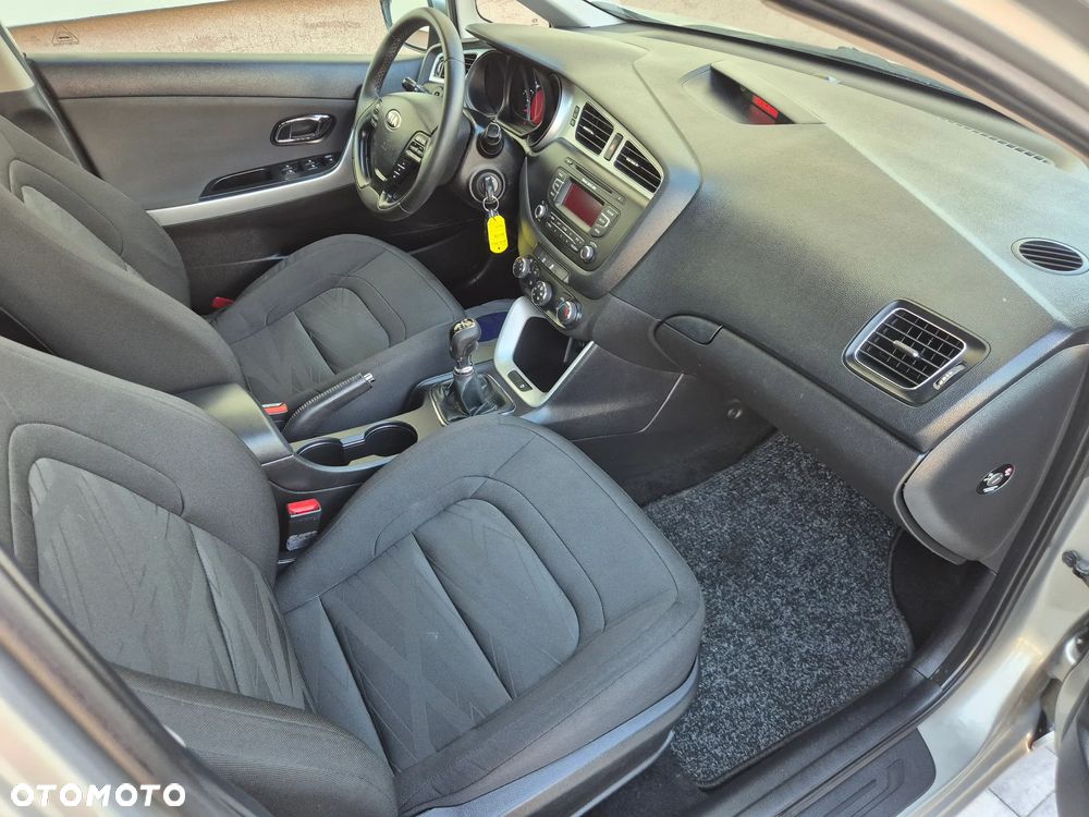 Kia Ceed 1.4 CVVT ISG Spirit - 21