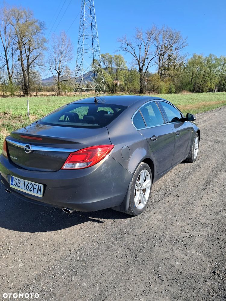 Opel Insignia - 10