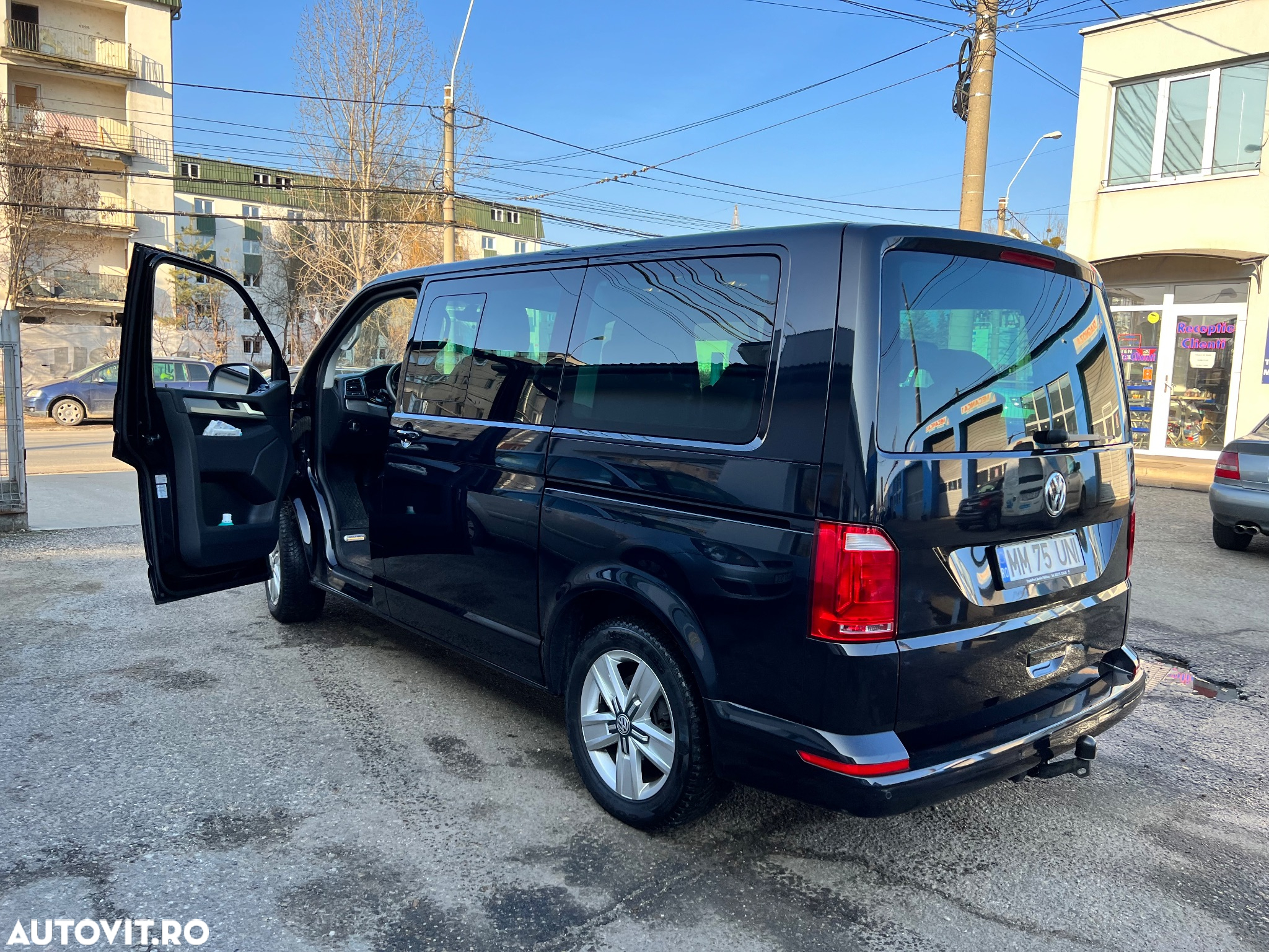 Volkswagen Multivan 2.0 TDI DSG 110KW - 33