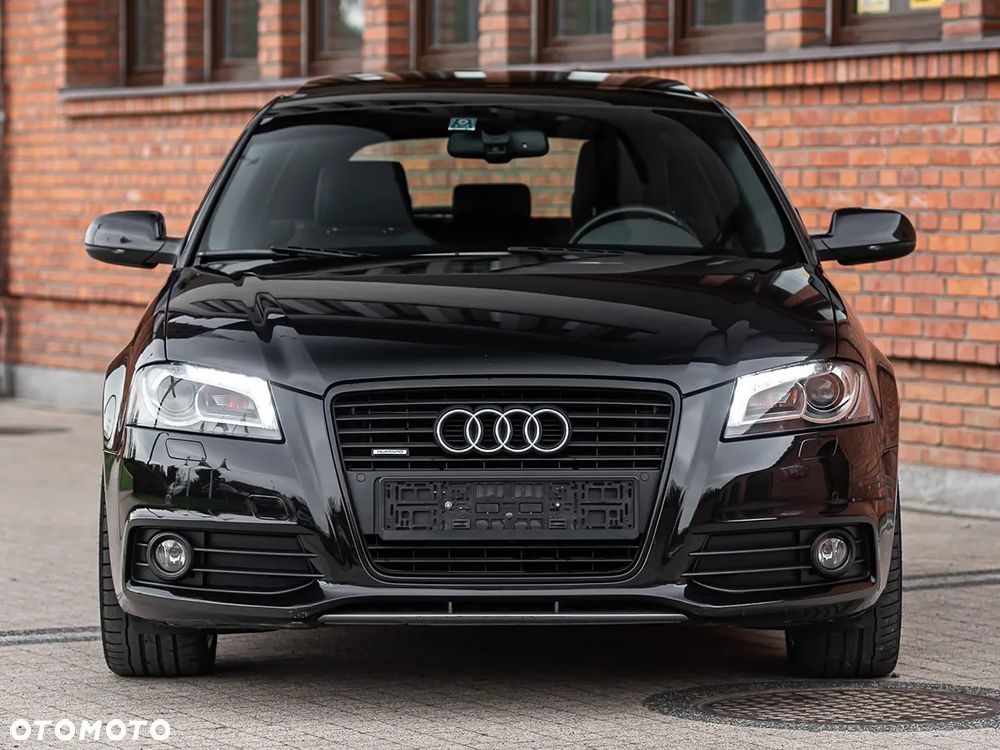 Audi A3 Sportback 2.0 TFSI S line Sportpaket plus - 4