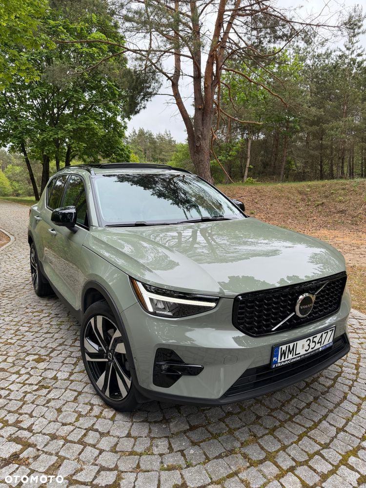 Volvo XC 40 B5 B AWD Ultimate Dark - 12