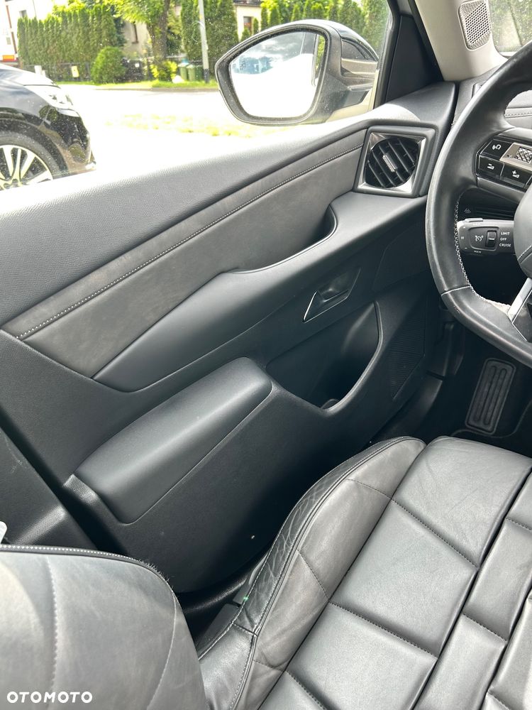 DS Automobiles DS 3 Crossback Crossback PERFORMANCE LINE + - 35