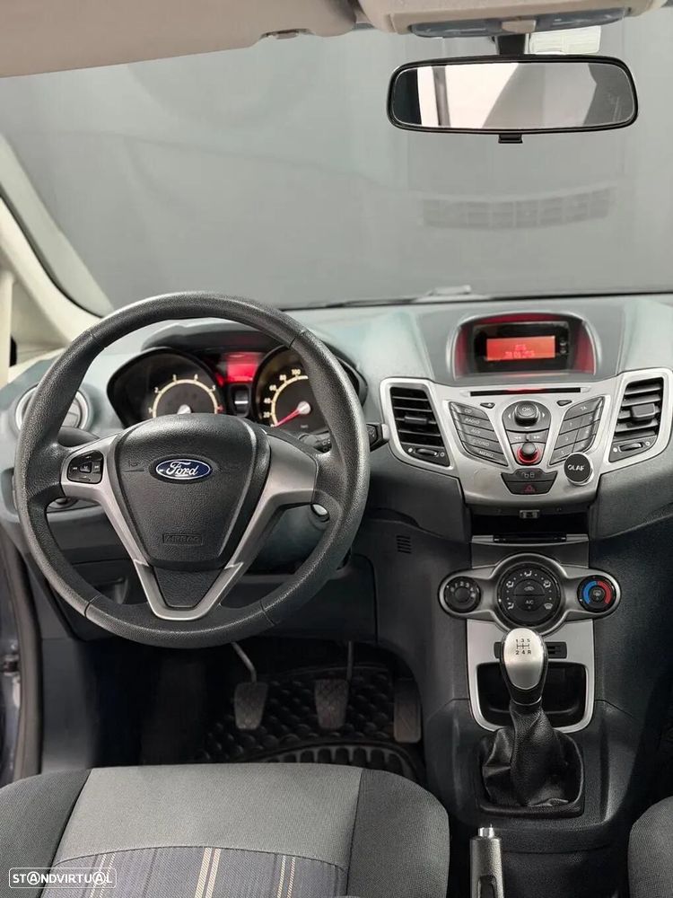 Ford Fiesta 1.25 Trend - 15