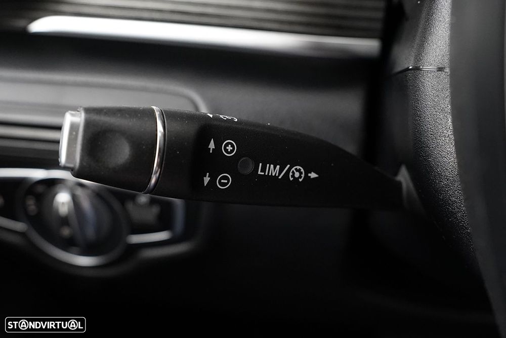 Mercedes-Benz V 250 d Longo Avantgarde - 18