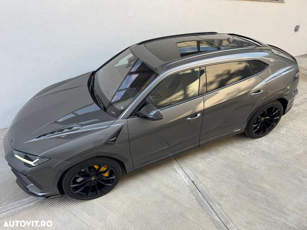 Lamborghini URUS - 25