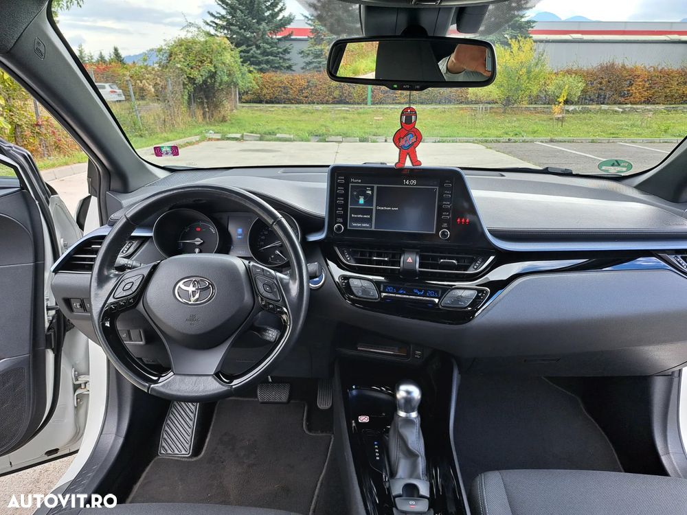 Toyota C-HR - 10