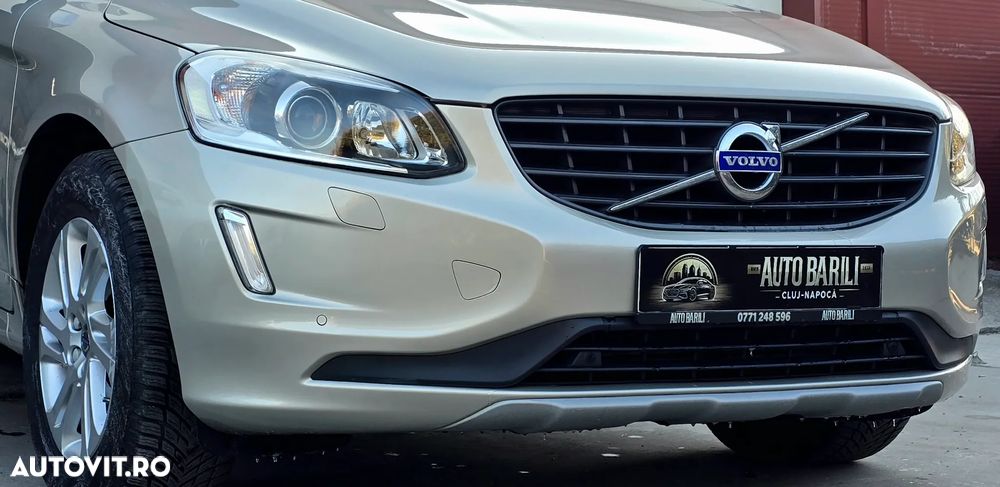 Volvo XC 60 D4 AWD Geartronic Kinetic - 11