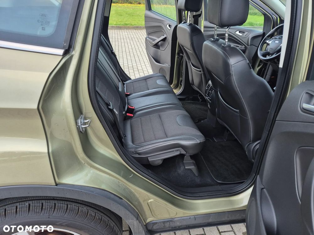 Ford Kuga 1.6 EcoBoost 2x4 SYNC - 19