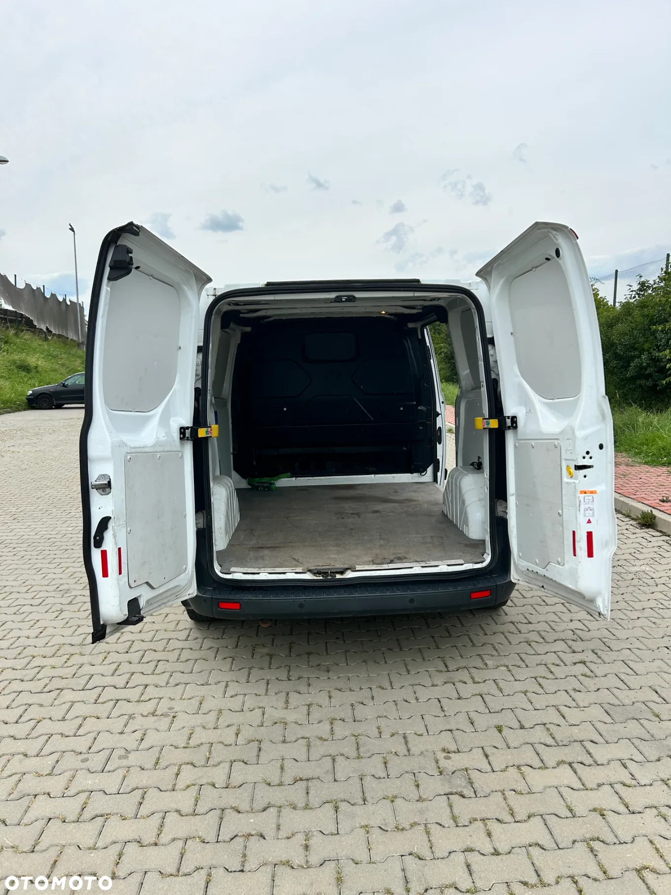 Ford Transit Custom - 9