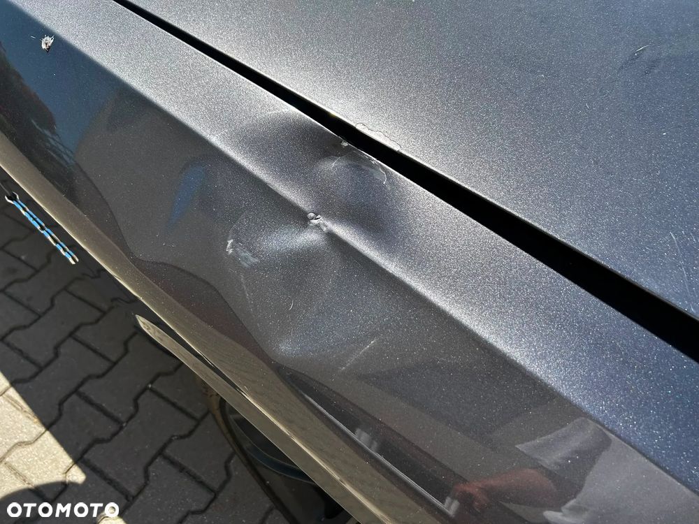 Dodge Challenger - 13