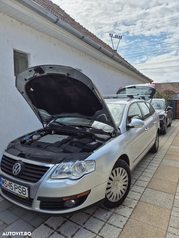 Volkswagen Passat 2.0 TDI DPF Trendline - 11