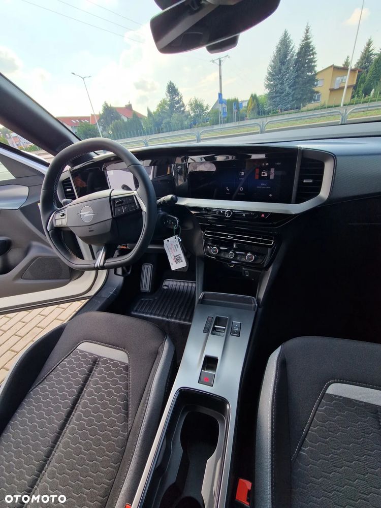 Opel Mokka 1.2 T Edition S&S - 17