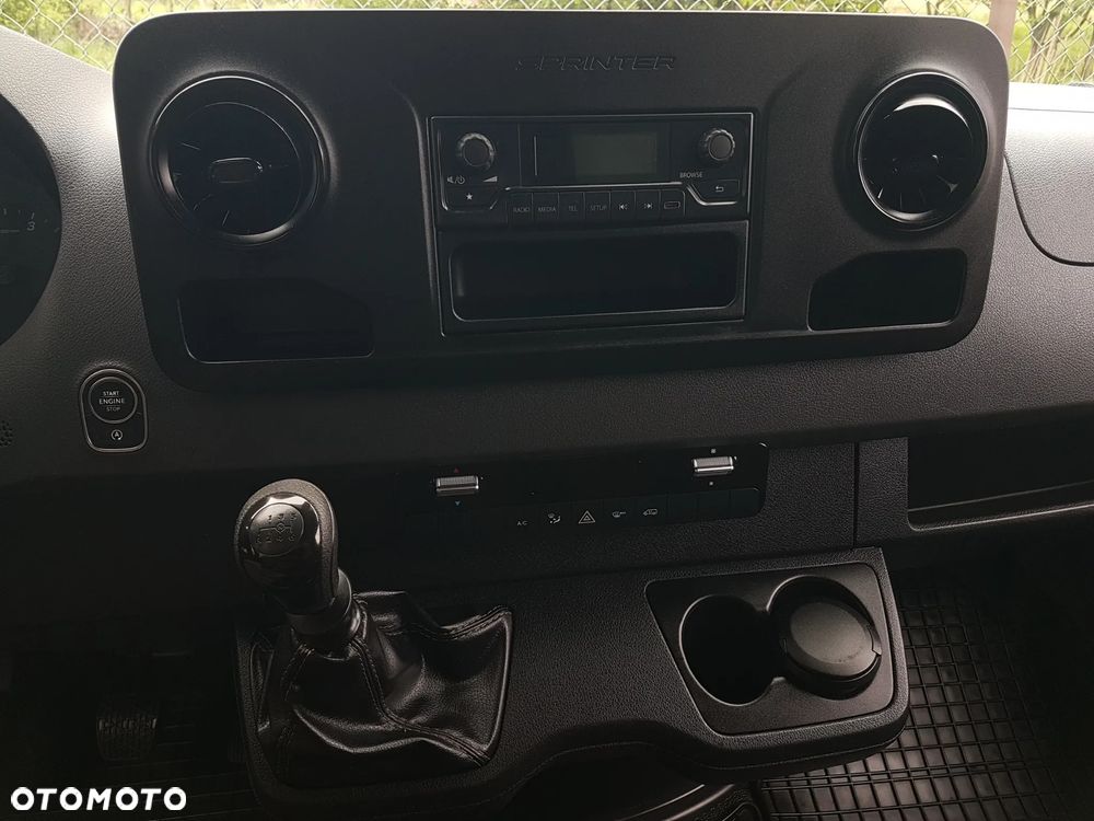 Mercedes-Benz Sprinter 8EP KONTENER 4,22x2,15x2,30 KLIMA 314CDI MANUAL 6-BIEGÓW KRAJOWY - 10