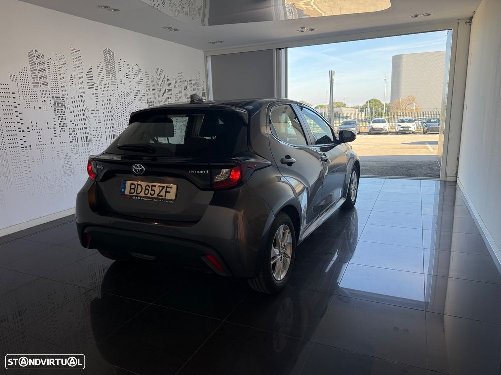 Toyota Yaris 1.5 HDF Comfort Plus - 5