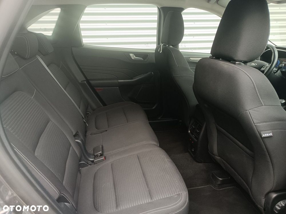 Ford Kuga 1.5 EcoBoost FWD Titanium - 34