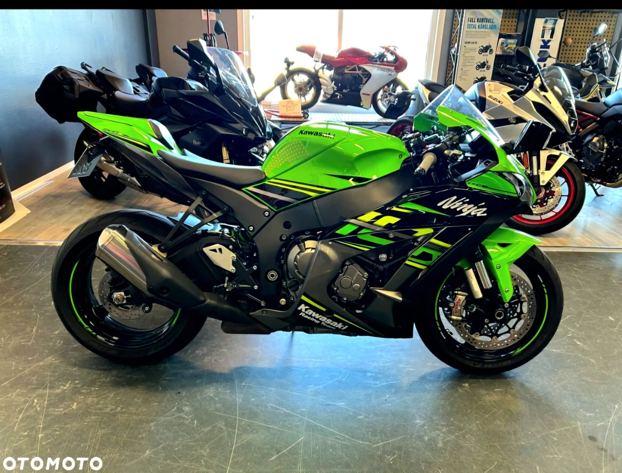 Kawasaki ZXR - 22