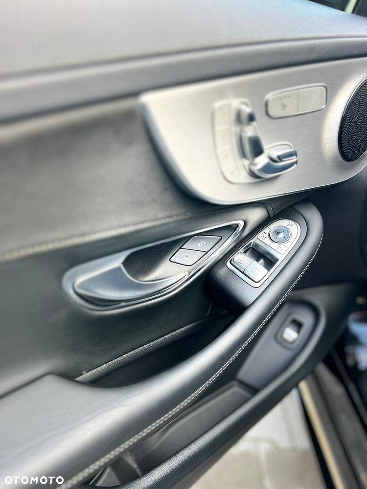 Mercedes-Benz Klasa C AMG 63 AMG Speedshift 7G-MCT - 5