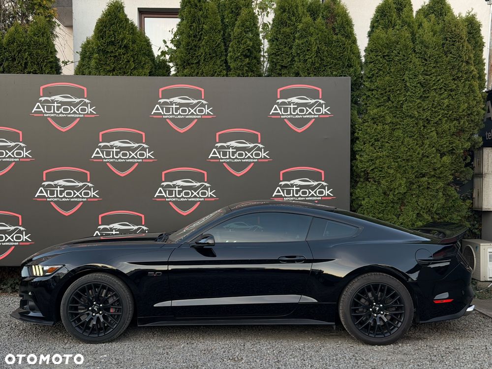 Ford Mustang - 7
