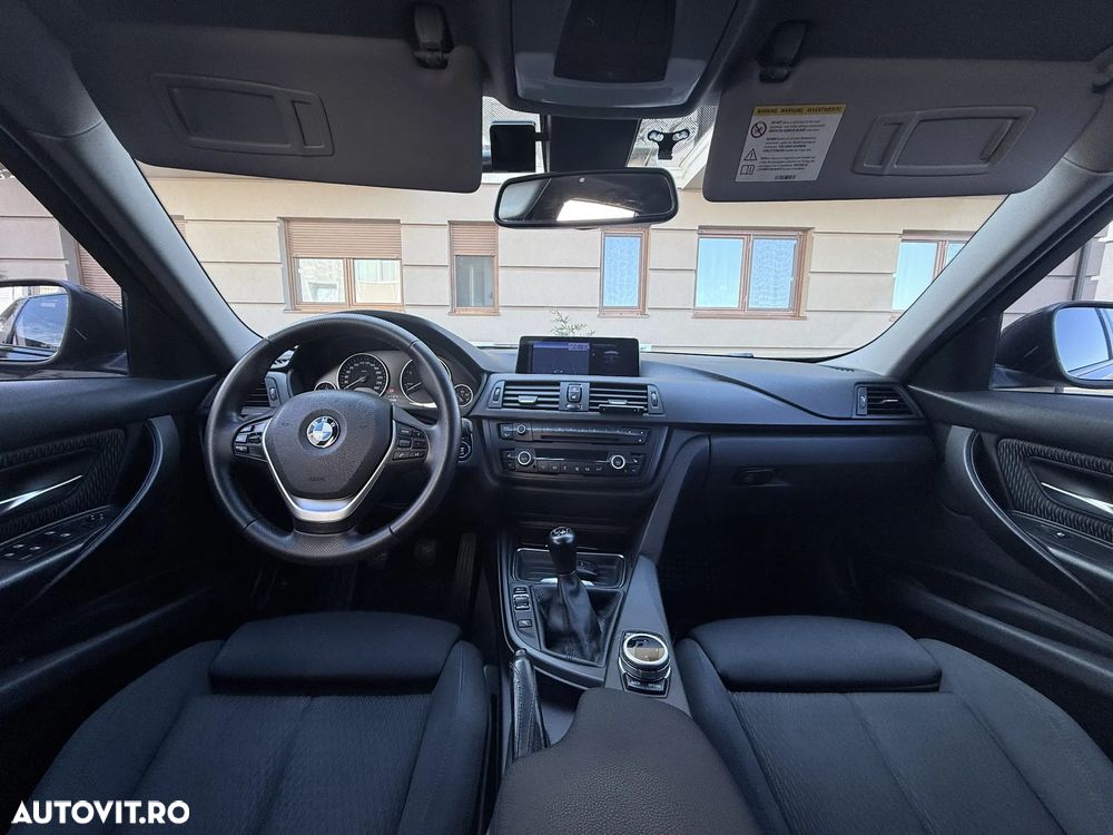 BMW Seria 3 320d - 7