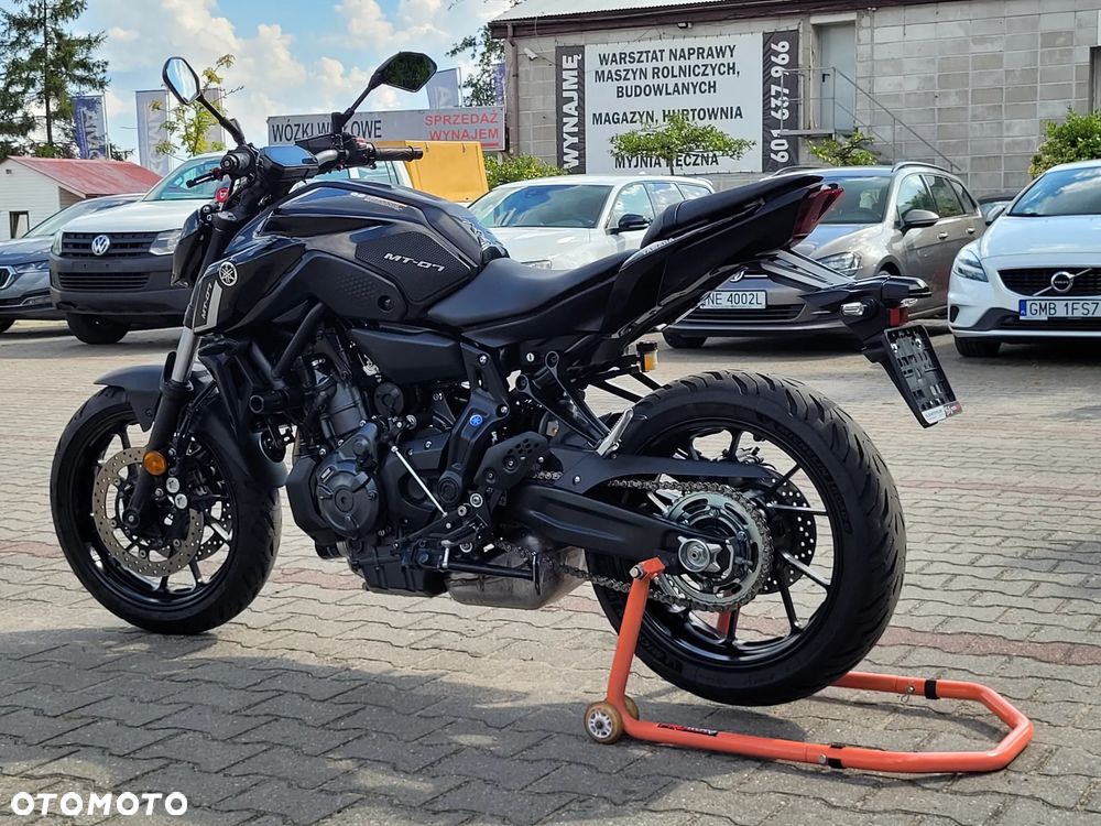 Yamaha MT - 14