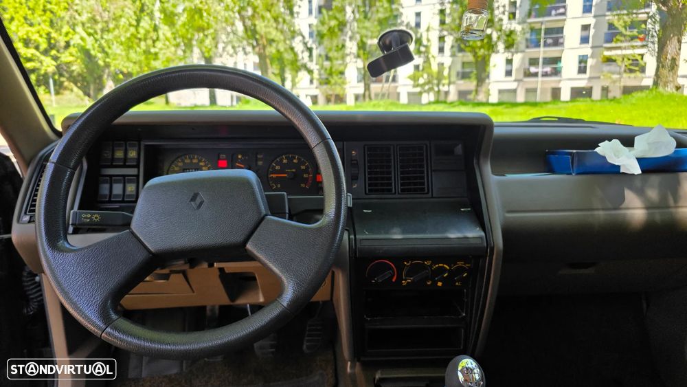 Renault 21 Nevada 1.7 GTS - 7