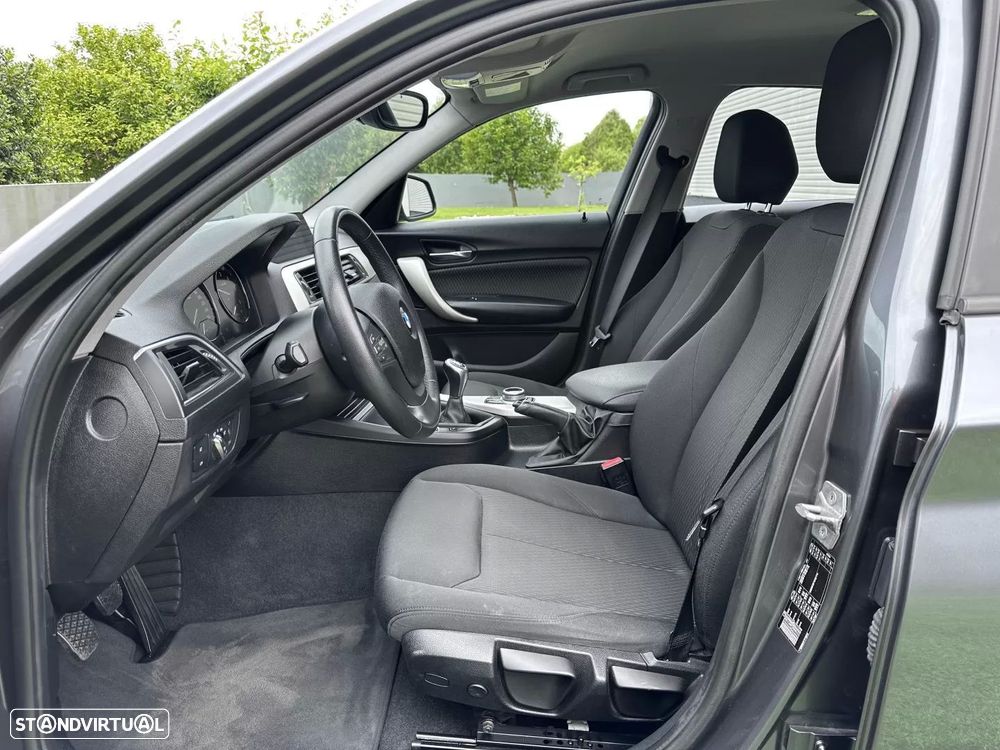 BMW 116 d Sport Line - 30