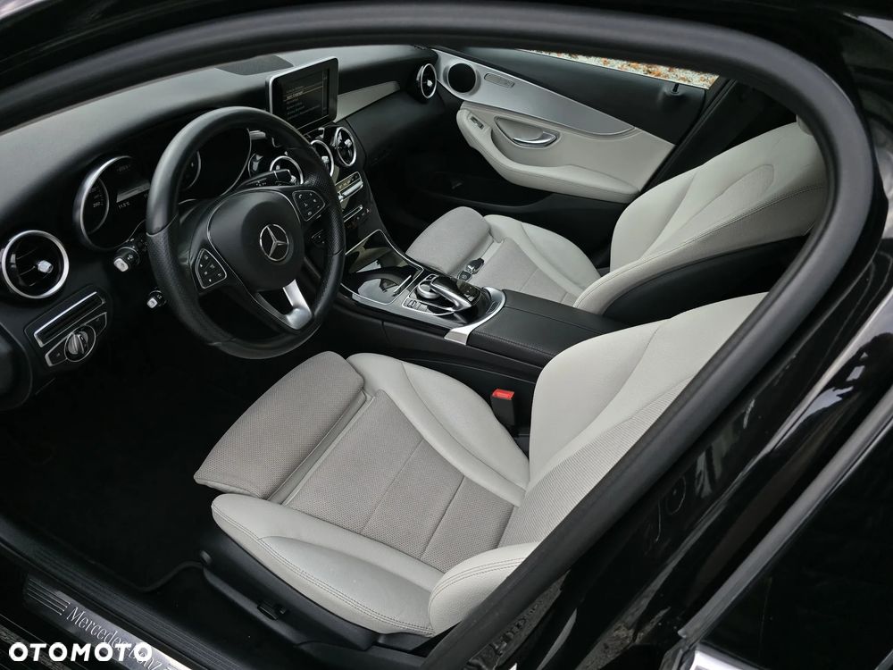 Mercedes-Benz Klasa C 250 (BlueTEC) d 7G-TRONIC AMG Line - 14