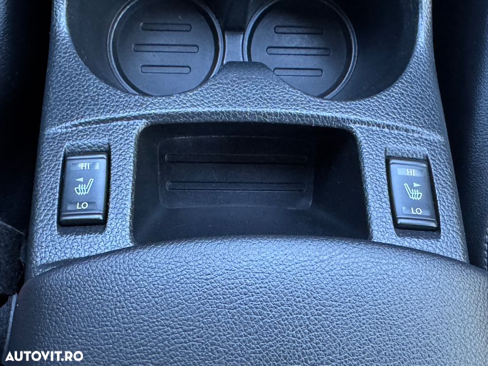 Nissan Qashqai 1.6 dCi DPF tekna - 27