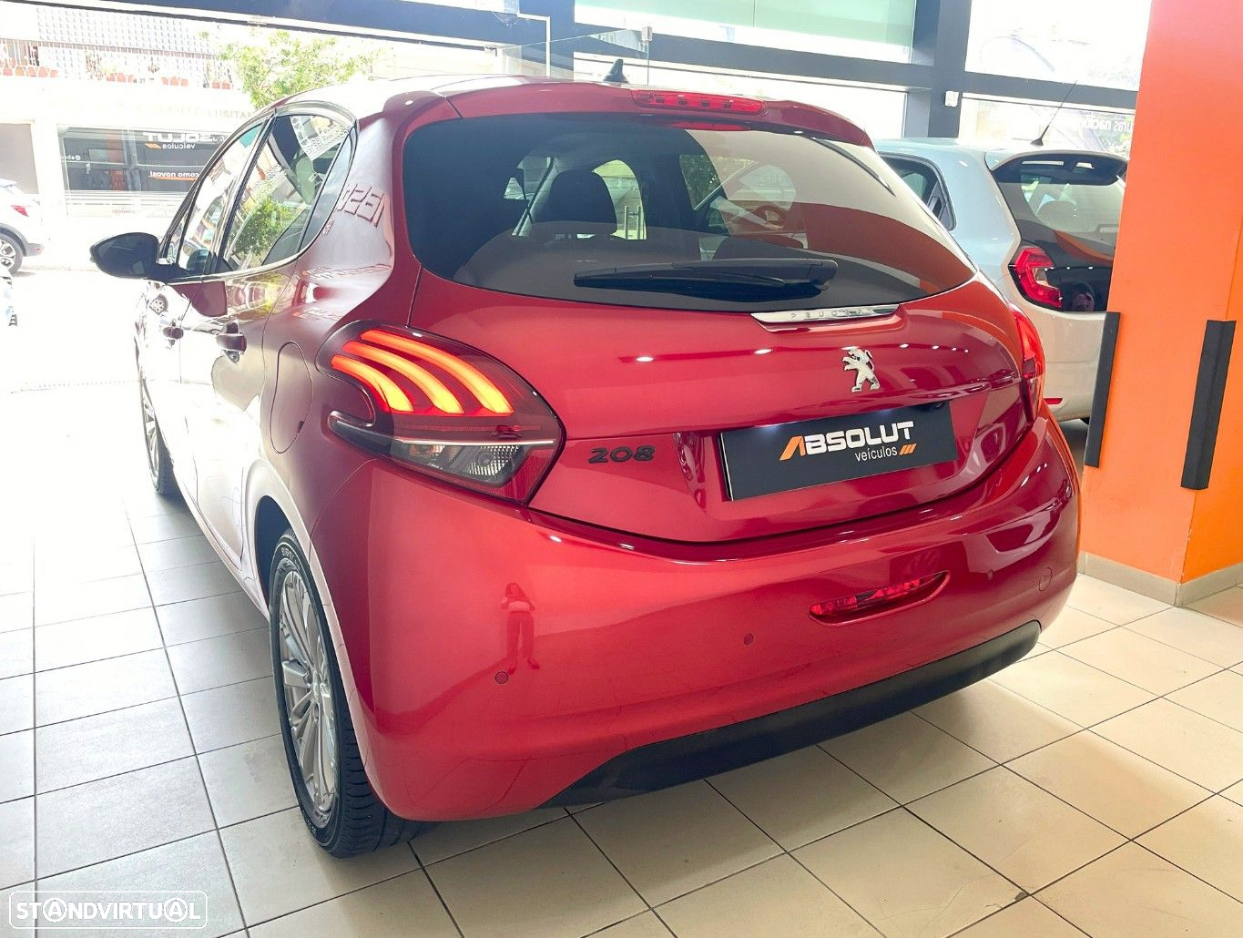 Peugeot 208 1.5 BlueHDi Signature - 5