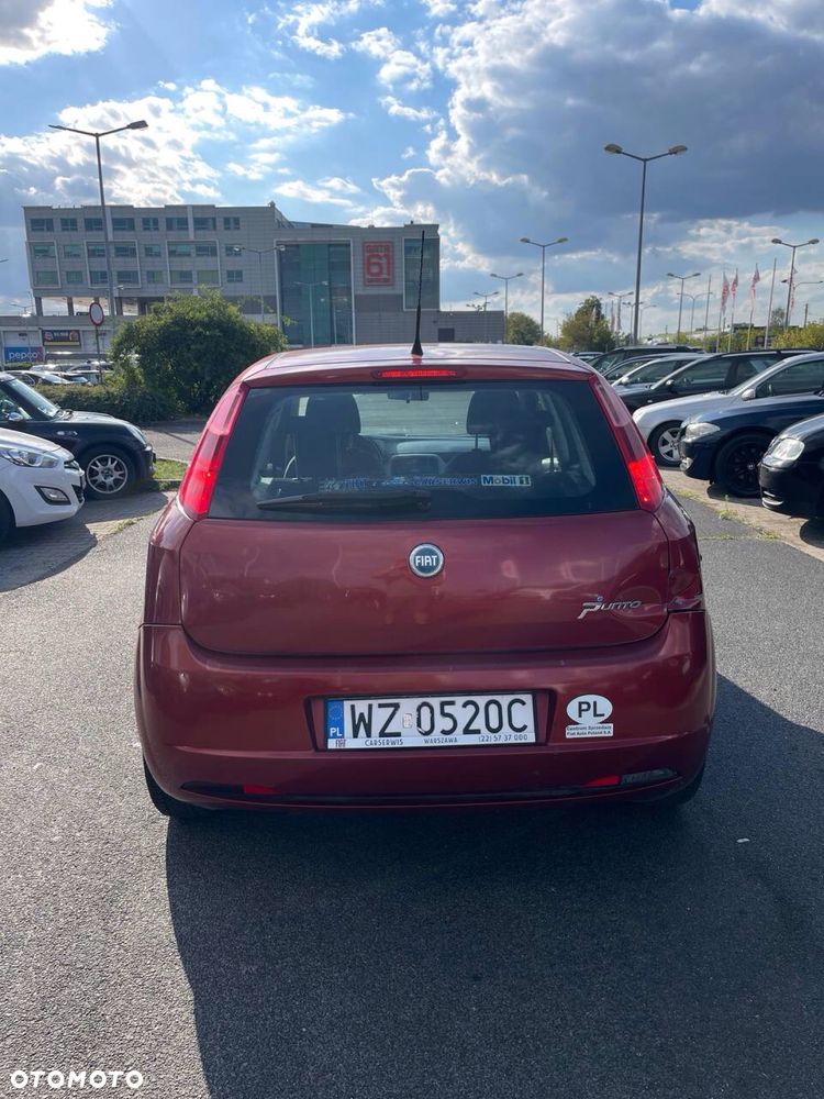 Fiat Grande Punto - 5