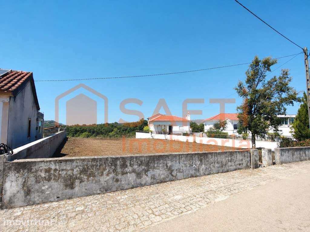 TERRENO URBANIZÁVEL EM ANSIÃO COM 3330 mt². - Grande imagem: 2/6
