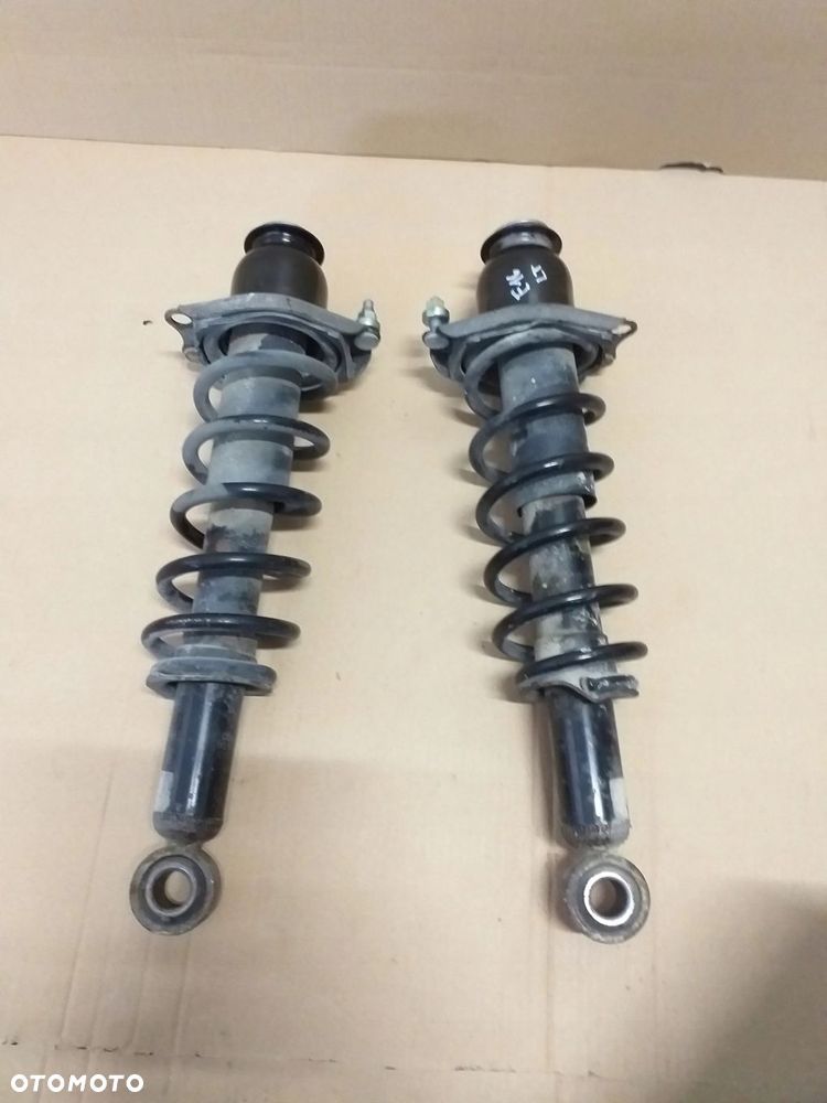 Toyota Corolla E16 amortyzator tył sprężyna mcpers - 1