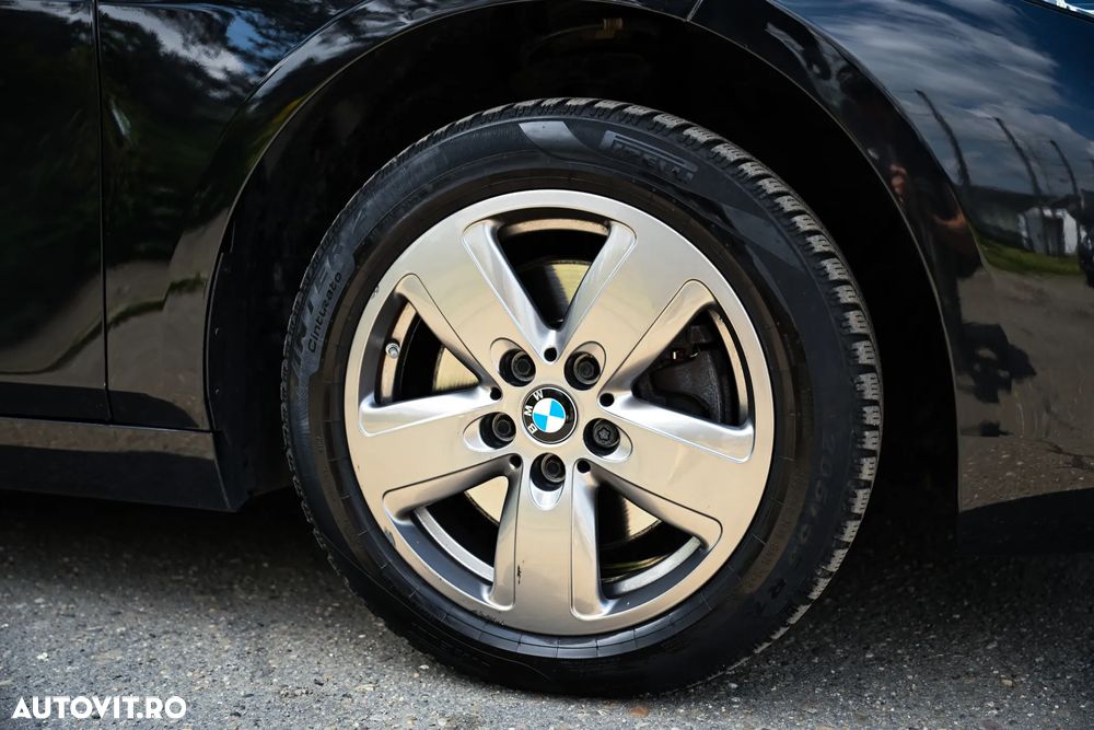 BMW Seria 1 116d Aut. - 24