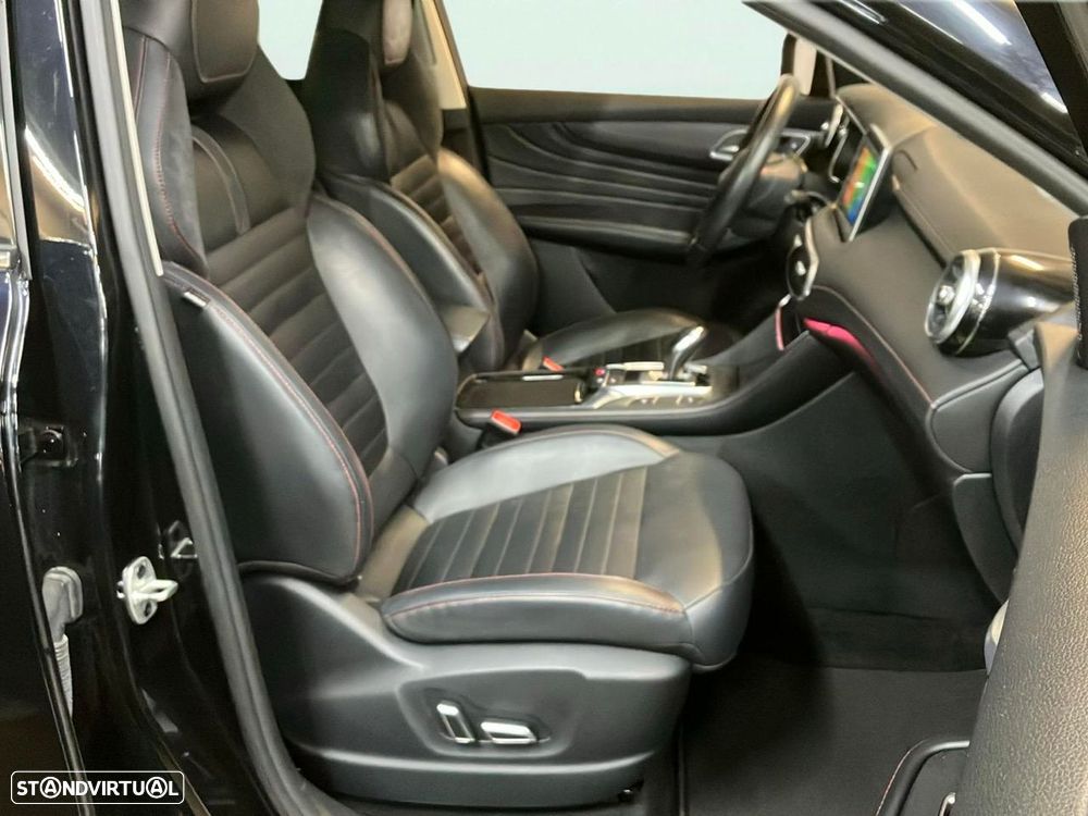 MG EHS 1.5 T-GDI Plug-in Hybrid Luxury - 17