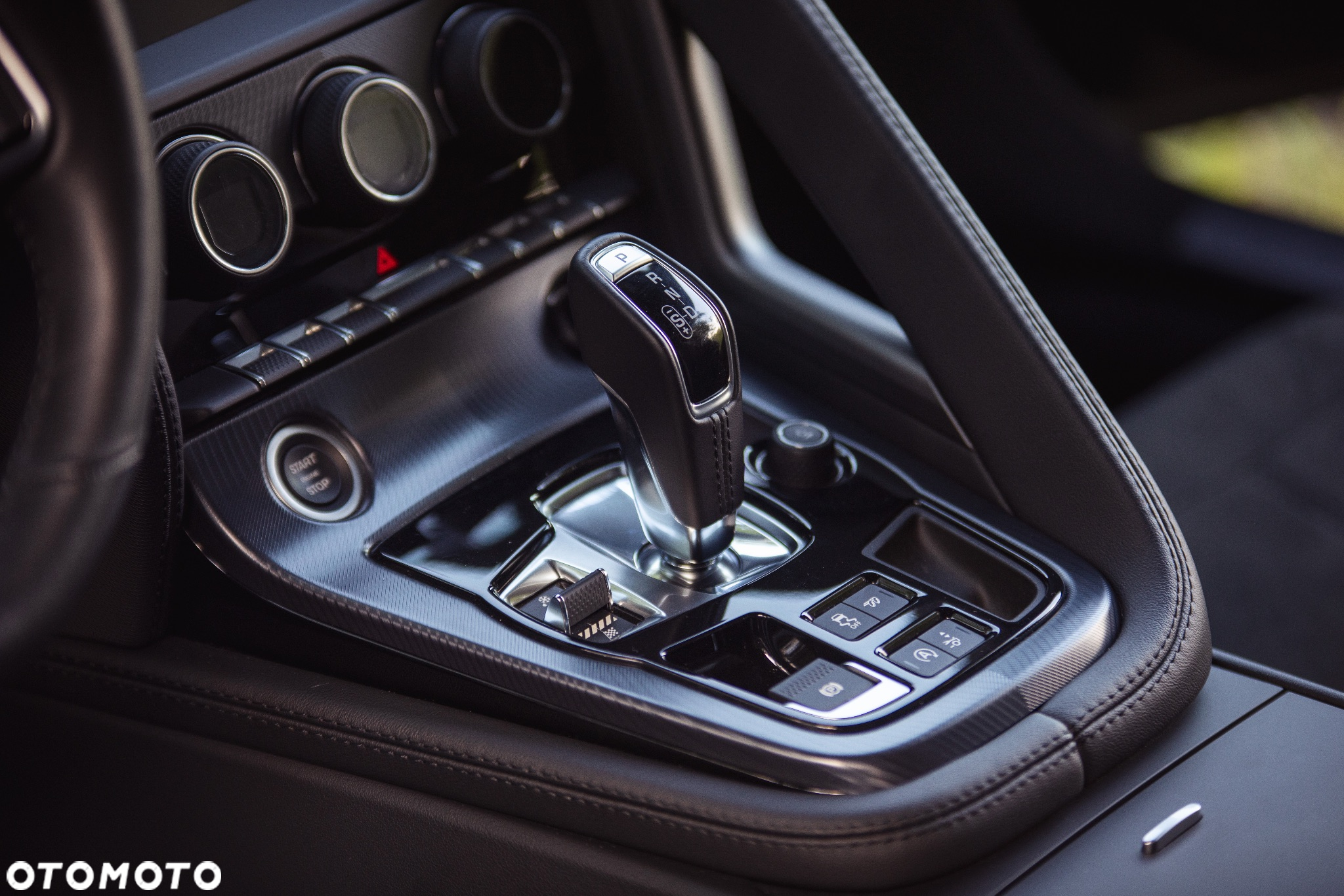 Jaguar F-Type 2.0 Turbo R-Dynamic - 12