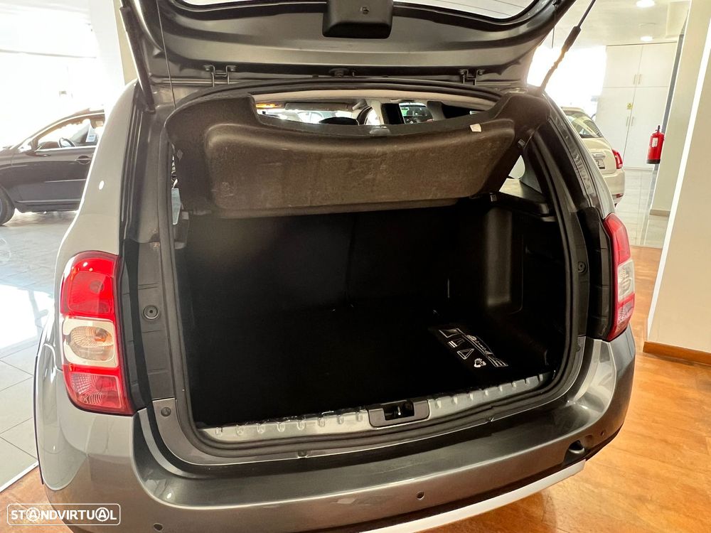 Dacia Duster 1.2 TCe SL Explorer - 15