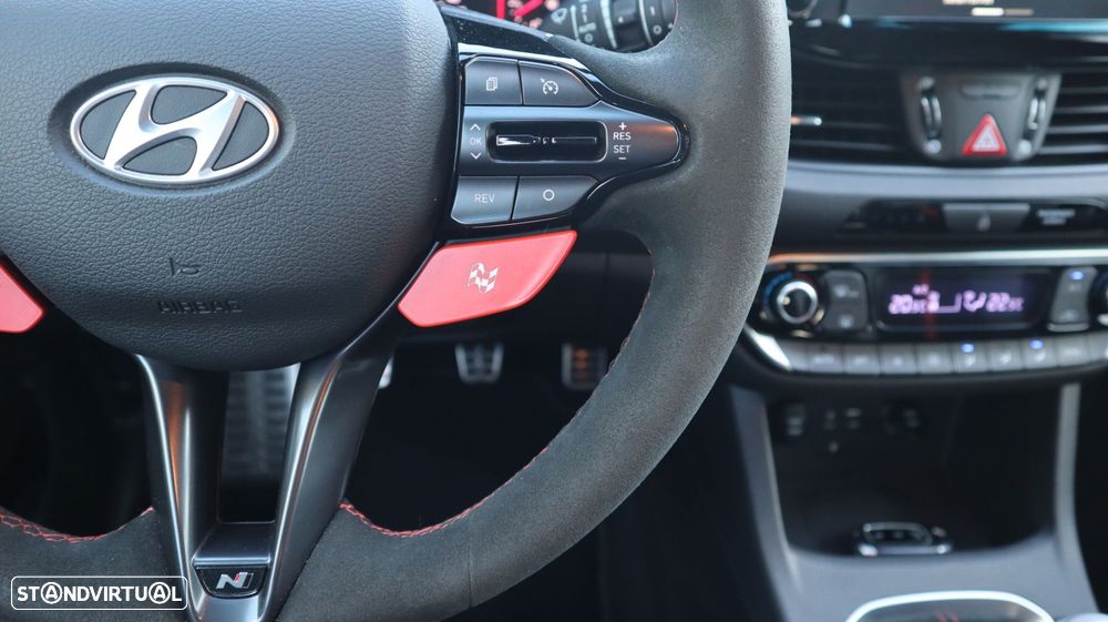 Hyundai i30 N 2.0 T-GDi Performance Pack - 22