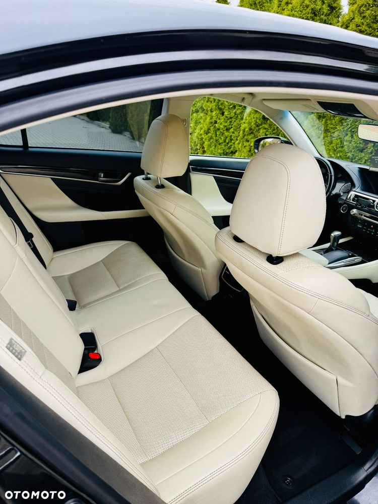Lexus GS 200t / 300 Prestige - 16